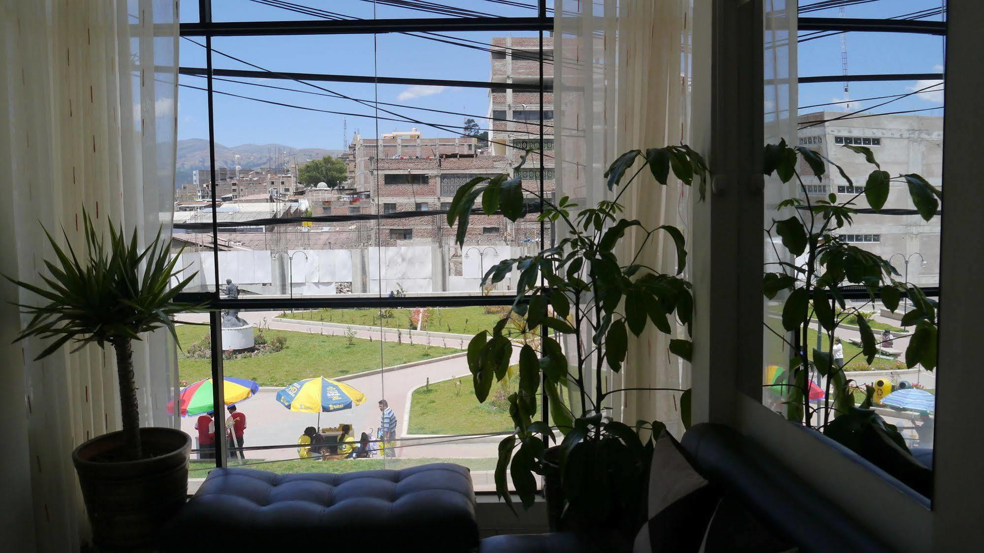 El Parque Hotel Andahuaylas Zewnętrze zdjęcie